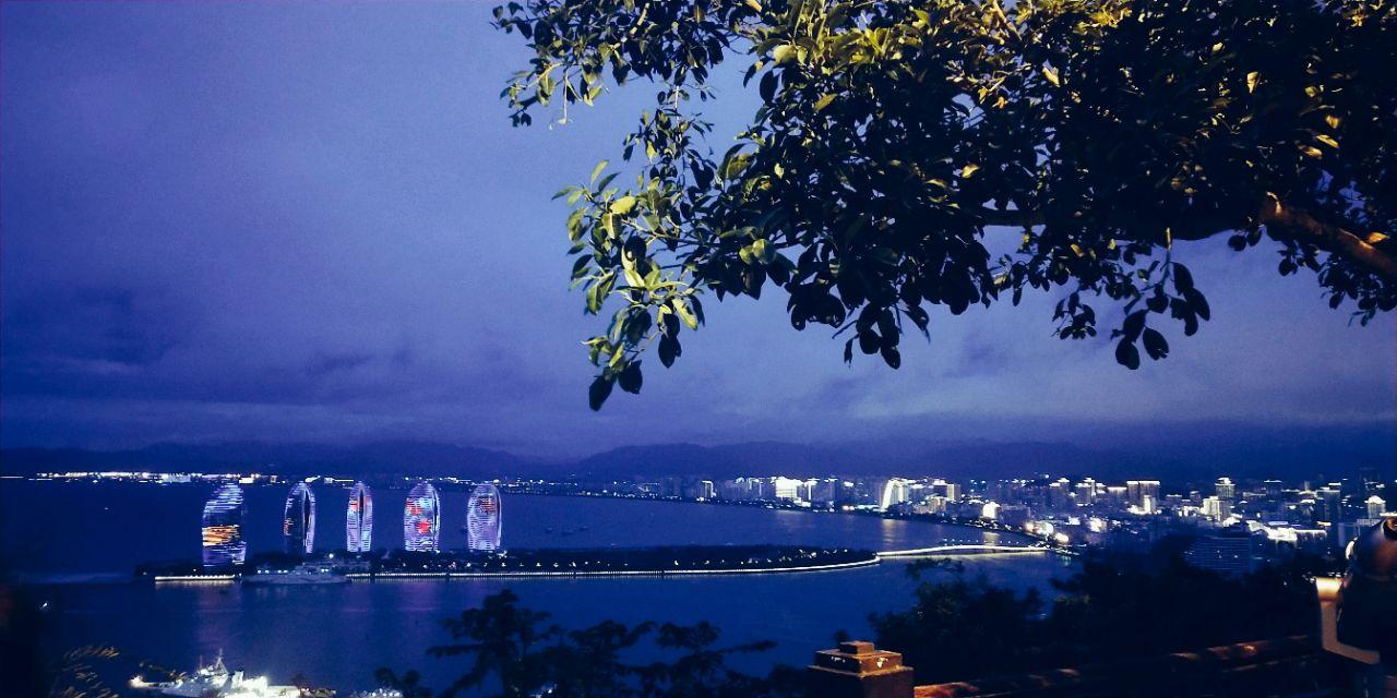 src=https___youimg1.c-ctrip.com_target_100b0w000000kc1y98380.jpg&refer=https___youimg1.c-ctrip.jpg