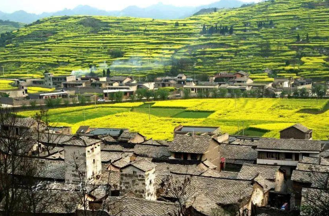 乡游黔中安顺经开区 平寨村丨锦绣苗寨里，歌唱民族风情