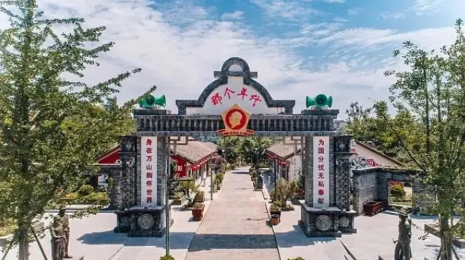 乡游黔中万山区 土坪社区丨这个复古怀旧小镇，藏着矿山情结