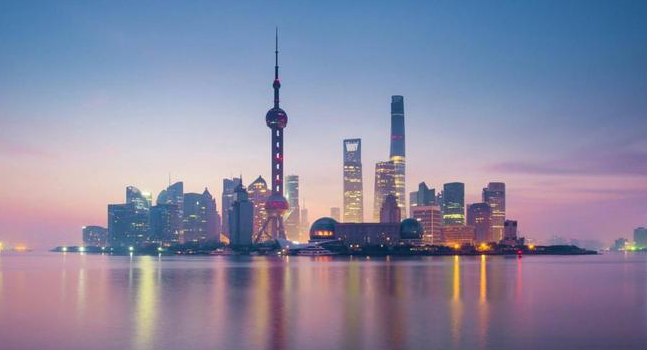 印度女孩分享来华旅游视频，印度网友却破大防：中国真那么发达？