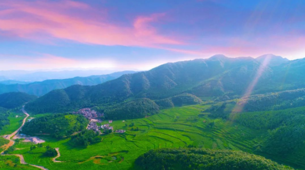 盘州市岩博酒业景区获评国家3A级景区 盘州市岩博酒业景区获评国家3A级景区