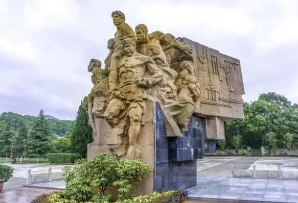 贵州息烽旅游景点推荐和介绍,如息烽集中营旧址-设立的秘密监狱 贵州息烽旅游景点推荐和介绍,如息烽集中营旧址-设立的秘密监狱