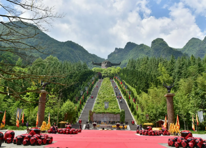 湖北神农架六大景区!玩一玩原始天然氧吧和南方雪场~